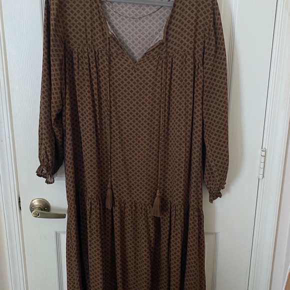 CJLA Laurel Dress - Picture 5 of 5